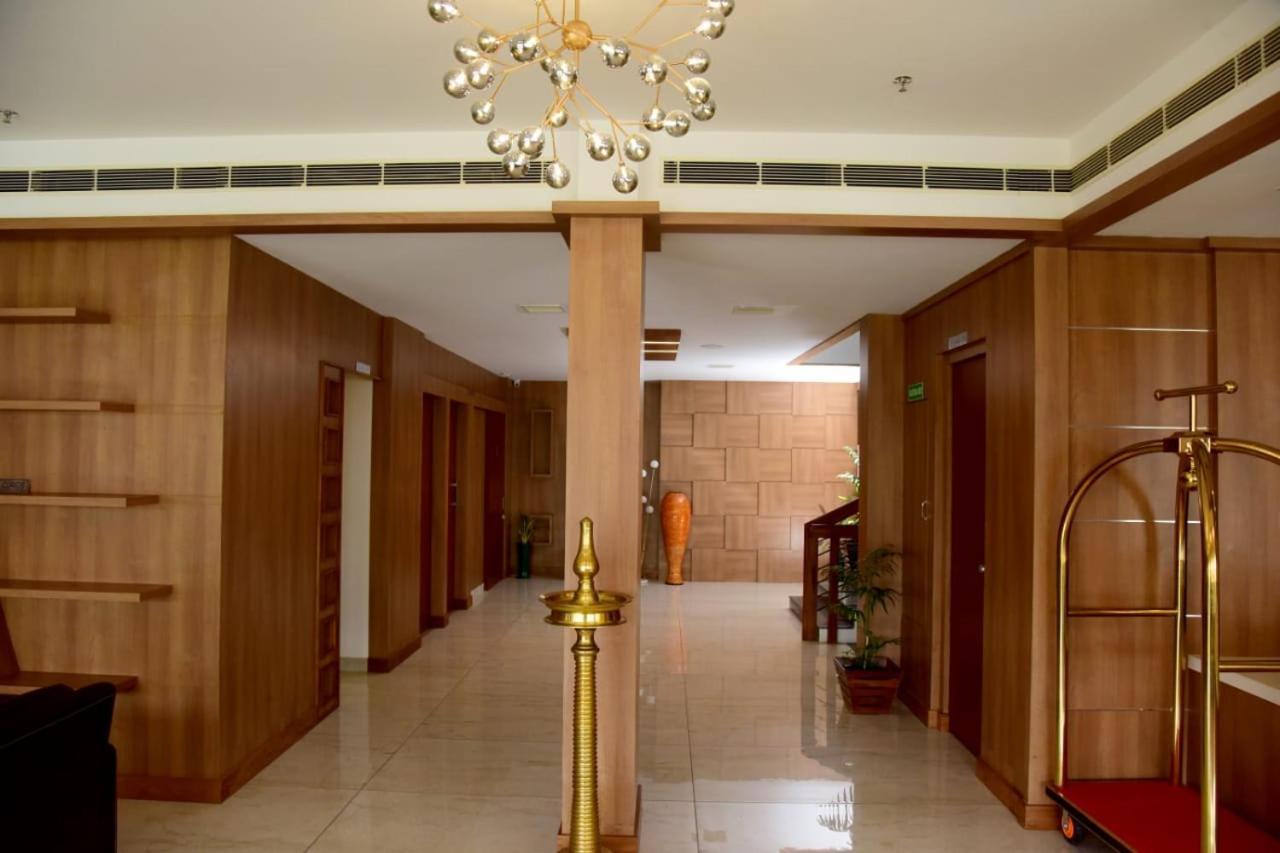 Hotel Emerald Palace Kottiyam 外观 照片