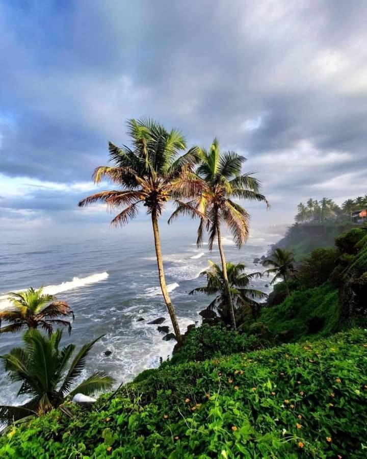 Hotel Emerald Palace Kottiyam 外观 照片