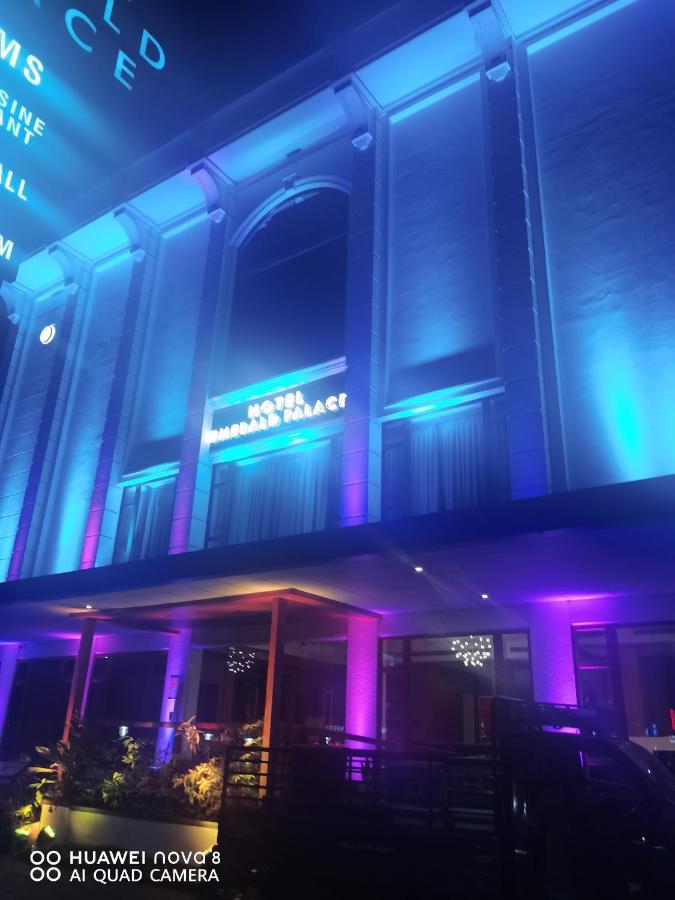 Hotel Emerald Palace Kottiyam 外观 照片